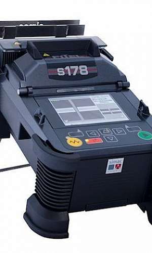 Máquina de fusão de fibra óptica Máquina de fusão de fibra óptica